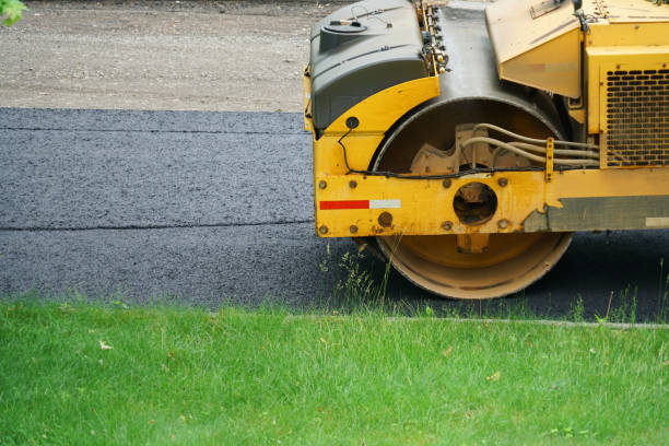 Best Driveway Crack Filling  in Chambersburg, PA